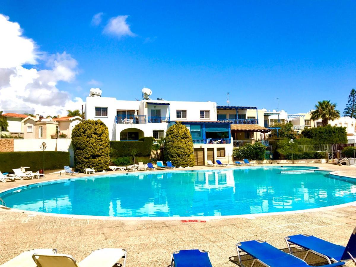 Apartment With Large Pool Λεμεσός Εξωτερικό φωτογραφία